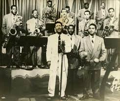 Natalicio de Benny Moré. Su melodiosa voz ronda cada lugar. Natalicio de Benny Moré. Su melodiosa voz ronda cada lugar.