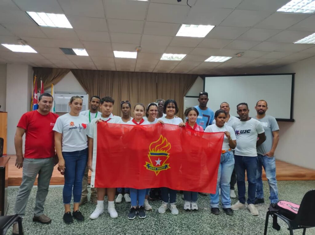 Día de las Puertas abiertas en el Grupo Azucarero Azcuba Día de las Puertas abiertas en el Grupo Azucarero Azcuba