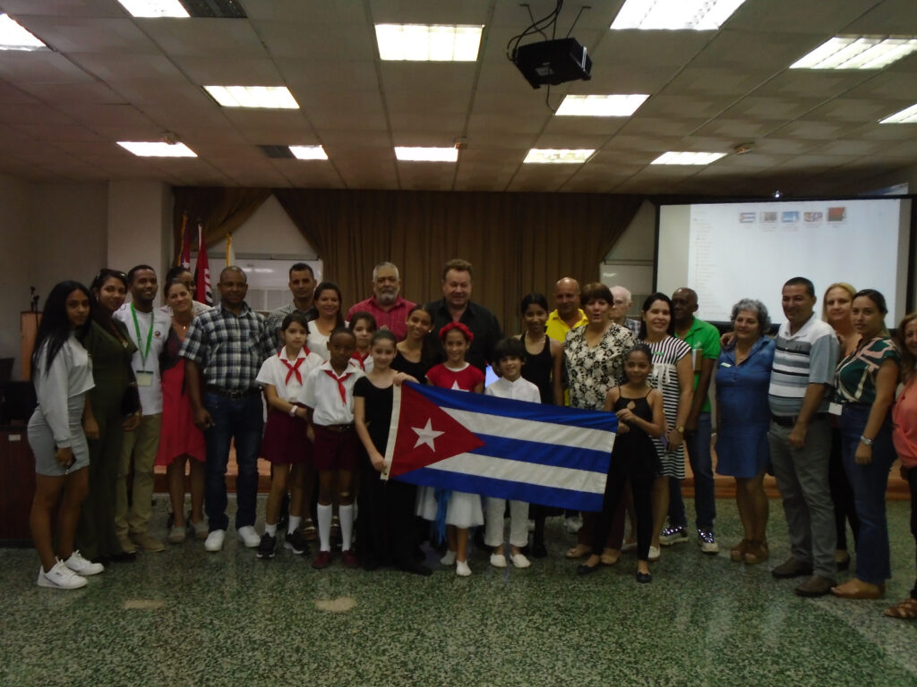 Celebra Grupo Azucarero Azcuba Aniversarios de la OPJM y la UJC. Celebra Grupo Azucarero Azcuba Aniversarios de la OPJM y la UJC.